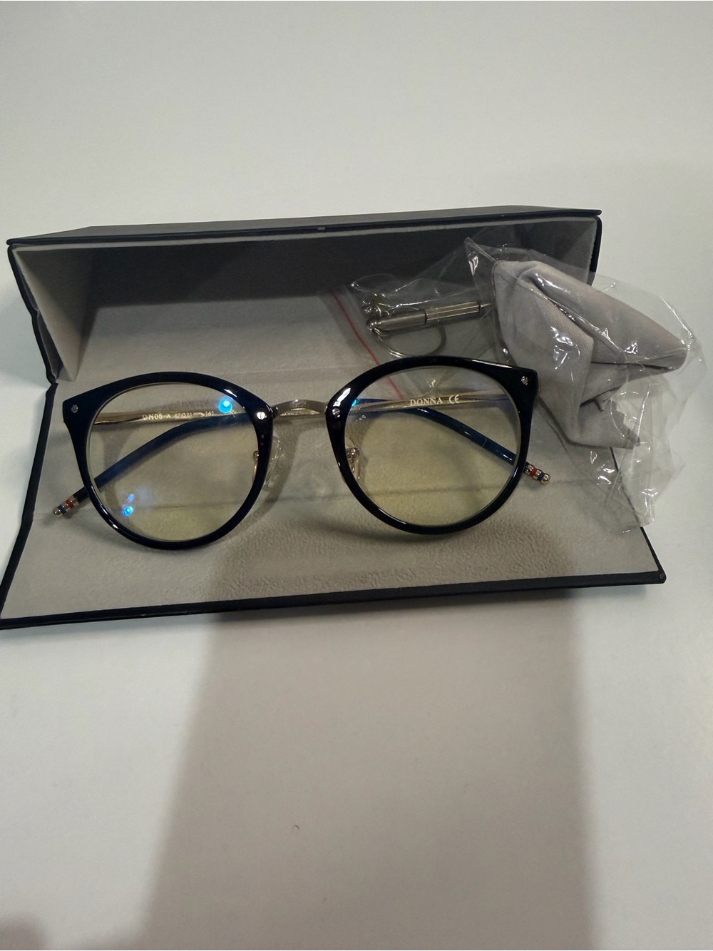 Adonna Gold Reading Glasses with Donna Accent